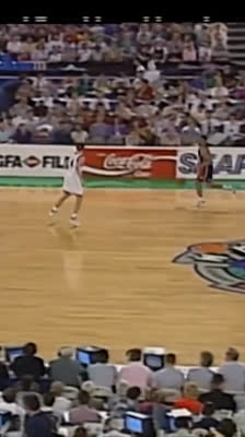 ¡La puntería de Reggie Miller! Triple ante Rusia en la final del Mundial FIBA 1994