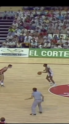 ¡Kenny Smith aparece en el momento decisivo! Canasta clave ante la URSS | Final Mundial FIBA 1986