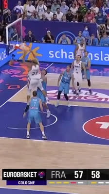 ¡Rudy Gobert destroza el aro! Espectacular alley-oop ante Eslovenia | EuroBasket 2022