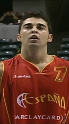 ¡Juan Carlos Navarro asume la responsabilidad! Tiros libres ante Alemania | Mundial FIBA 2002