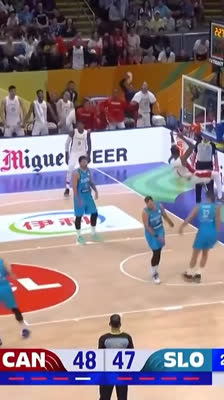 ¡Nickeil Alexander-Walker destroza el aro! Mate espectacular de Canadá ante Eslovenia | Mundial FIBA 2023