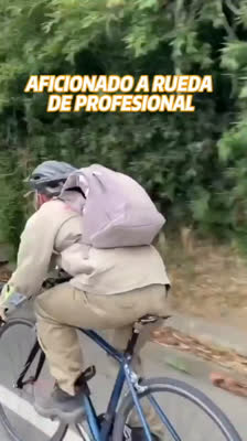 Amator na kole zawodowca.