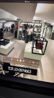 Pris en flagrant délit dans une boutique Siroko - Black Friday 2025