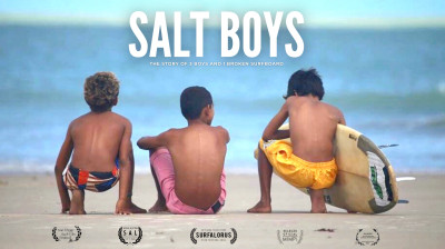 Salt Boys / Meninos de Sal – Liefde voor surfen in een Braziliaans dorp - Documentaire