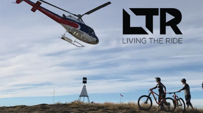 Living the Ride : Äventyr och BMX med Barry Nobles och Caroline Buchanan – Dokumentär