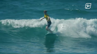 Santa Cruz, Portugal, hosts an international surfing competition - Surfinges - Episode 22 - Season 8