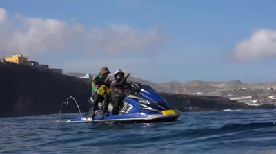 New Surfinges and surf program in Official Production - Surfinges - Episode 38 - Season 7