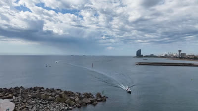 Exploring Barcelona’s surf culture with local protagonists - Surfinges - Episode 22 Preview - Season 7