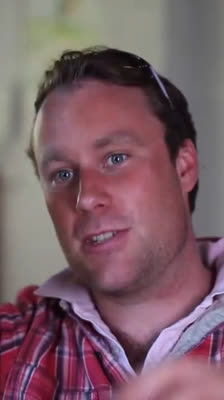 Räddningen av James och Ben efter att ha upptäckts på revet - And Then We Swam