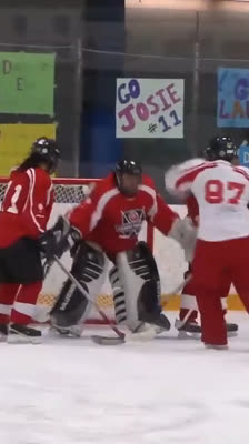 Las jugadoras enfrentan agotamiento extremo en Hockey sobre Hielo: Lace Bite