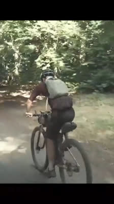 Thomas Boury tar sig an sin cyklingutmaning på Grande Traversée: Momentum