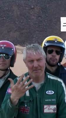 Teamet Mondo Sahara Seven får tips inför Motocross-expeditionen: Mondo Sahara