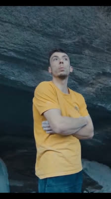 Simon Lorenzi möter frustration under klättringen på El Alphane: Alphane