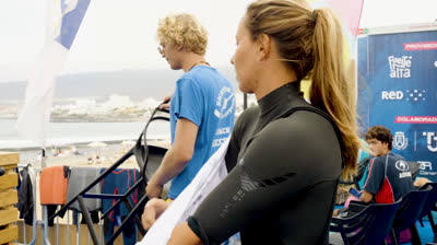 Presentation of the official calendar of the Spanish Surf Federation - Surfinges - Episode 1 - Season 8