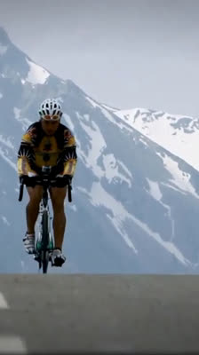 Nico Valsesia berättar om sin typiska träningsdag · Riding on the Storm