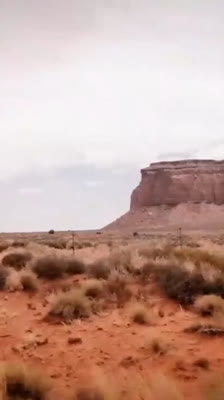 Nico Valsesia beskriver Monument Valley som den mest spektakulära delen av Race Across America · Riding on the Storm