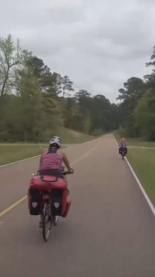 Familjen Grimaud möter en storm och en tornado på sin cykelresa genom USA: Les Cyclopathes en Amérique