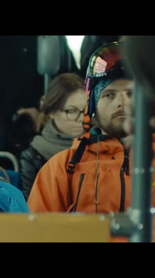 Gaias katedral som symbol för förvrängd tid och gravitation · Eisodus