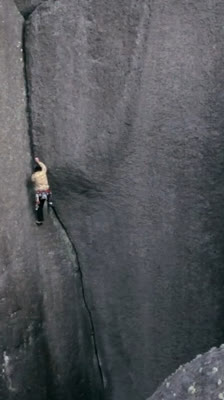 Enzo Oddo och Gabriele Moroni utforskar Itatiaia nationalpark i Brasilien - Journey to Brazil