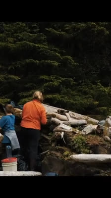 Kajakisten varnar för att plasten finns kvar i havet för alltid: Decision