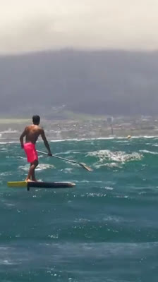 Kai Lenny och revolutionen inom stand-up paddling med hydrofoil · In the Zone