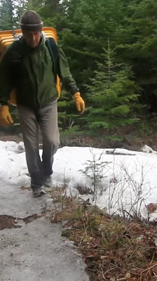 George Desort analyserar utmaningarna med att vandra i djup snö: Fifty Lakes One Island