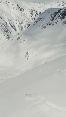 Ankomst till British Columbia för ett snöskoteräventyr · Snowride: Avsnitt 2