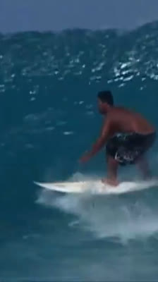 Introduktion av underprivilegierade barn som surfar på Tahiti: Surf for All