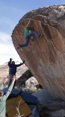 Diego Lopez Montull jämför Mexikos klätterpotential med Frankrike och USA · Yellow