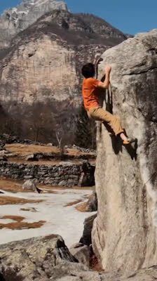 Paul Robinson och hans försök att bestiga Historien om Två Världar, den ikoniska 8C-blocket · The Schengen Files