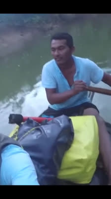 Igor D'India når sitt mål på Monkey River och slutför sin mission · Flottbyggarna: Avsnitt 2