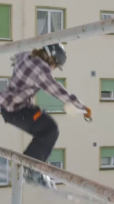 Street lyžování s lidmi z Level 1: Romance