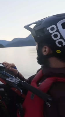 Anthony, mountain biker, has 10 hours to complete the route and reach Bowen - Only A Ride