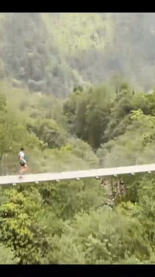 Description of the brutality and views of the HimalayanXtri with Carolina Laurentiu · Norseman