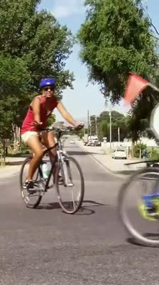 La colaboración de Dominic Gill con la organización Common Ground en su viaje: Take A Seat