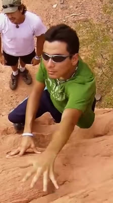 La lección de superación de Dominic Gill junto a Carlos en el desierto americano: Take A Seat