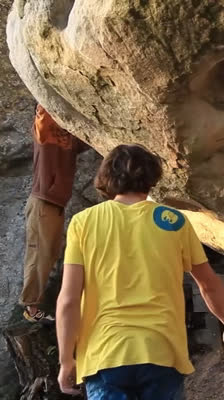 Experiencias de escalada y viajes a Fontainebleau con Paul Robinson, Daniel Woods, Guntram Joerg y Anthony Gullsten · Welcome to the Hood