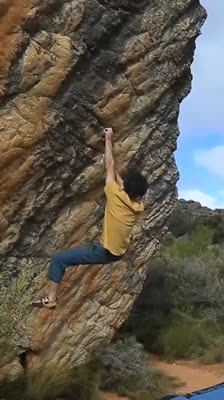Paul Robinson logra la ascensión de 'Oliphants Dawn' en Sudáfrica · Chasing Winter