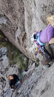 Hazel Findlay y el atractivo único de la escalada tradicional en el Reino Unido · Odyssey