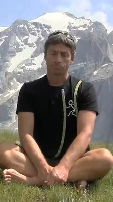 Comparison between Kangchenjunga and K2 during Mario Vielmo’s expedition · Kangchenjunga