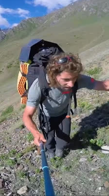 Antoine Girard inicia su aventura en parapente en el Karakórum · Flying to 8000 Metres