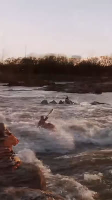 El Río Recuperado: Michael Hanson y David Hanson y la Alianza por su Flujo : Who Owns Water