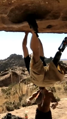 Bouldering and climbing in Hueco Tanks (Texas) with Philippe Ribiere and Ronald Disckson · Wild One