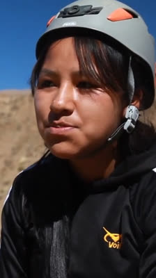 Ingrid Leonard y el Apoyo de los Padres en Yayagua: Arriba Bolivia