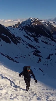 Ascenso alpino en Strahlkogel con Matthias Auer: técnica y primeras ascensiones en Austria · First Ascent