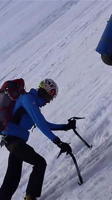 Primer intento de ascensión al Kunyang Chhish East (7.400 m) – Día 1 con Hansjörg Auer, Matthias Auer y Simon Anthamatten · First Ascent