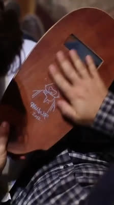 La naturaleza íntima del surf dentro de su alcance global: Behind the Tide