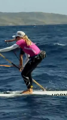 Morgan Hoesterey and Jenny Kalmbach arrive in Molokai on their Stand Up Paddle journey in Hawaii · Destination 3 Degrees