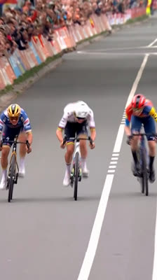 EPISCHE EINDSPRINT | Pogacar vs Evenepoel vs Skjelmose - Amstel 2025