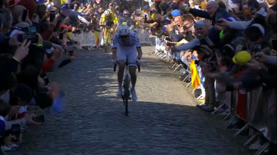 HIGHLIGHTS Tour des Flandres 2025 | Pogacar vs Van der Poel vs Pedersen vs Van Aert